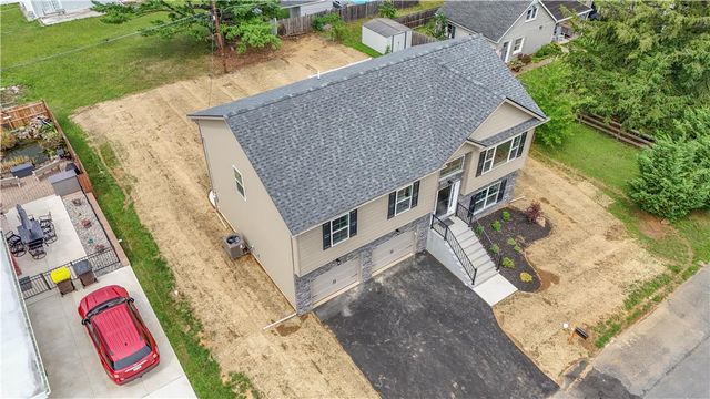 3113 Roosevelt Street, Bethlehem Twp, PA 18020