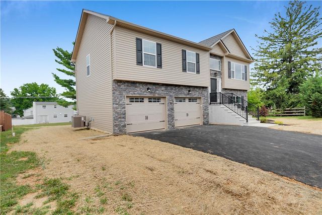 3113 Roosevelt Street, Bethlehem Twp, PA 18020