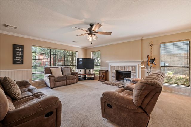 113 Coral Bay Drive, League City, TX 77573