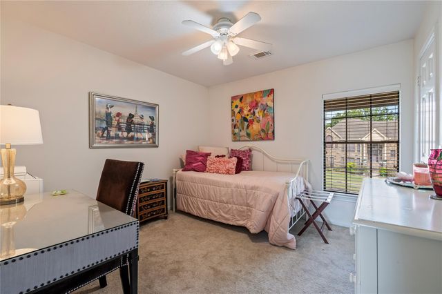 113 Coral Bay Drive, League City, TX 77573