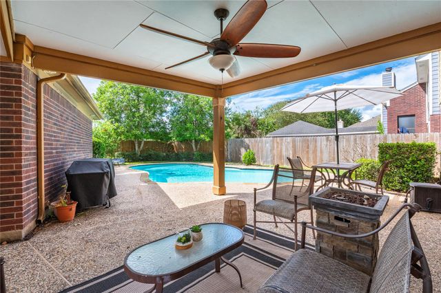 113 Coral Bay Drive, League City, TX 77573