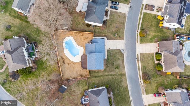 210 W SILVER FOX RD, Newark, DE 19702