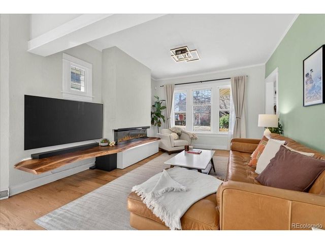 854 S Clarkson St, Denver, CO 80209