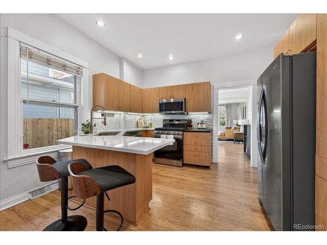 854 S Clarkson St, Denver, CO 80209