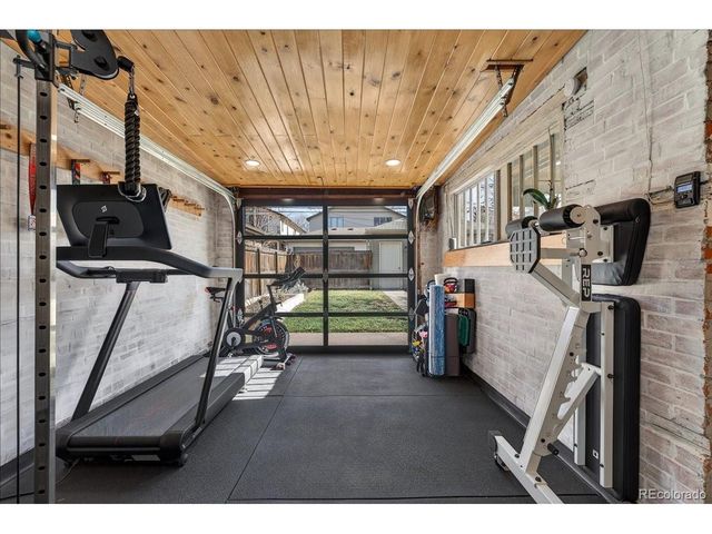 854 S Clarkson St, Denver, CO 80209