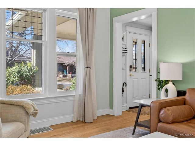 854 S Clarkson St, Denver, CO 80209