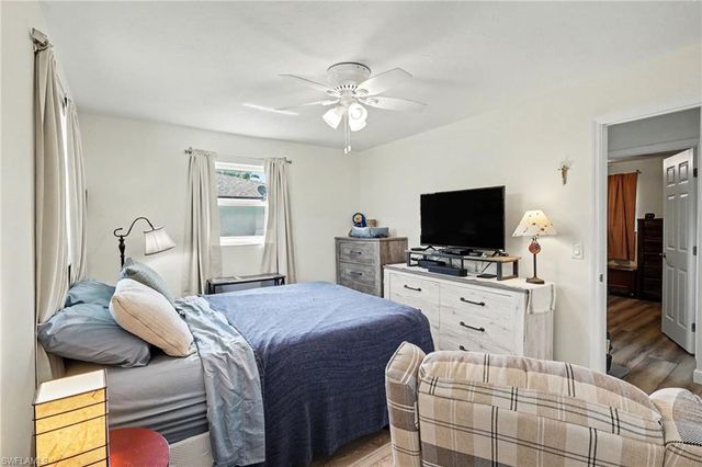 5411 Loyola LN, Fort Myers, FL 33908