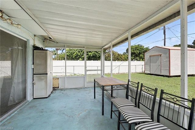 5411 Loyola LN, Fort Myers, FL 33908