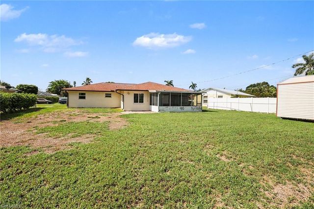 5411 Loyola LN, Fort Myers, FL 33908
