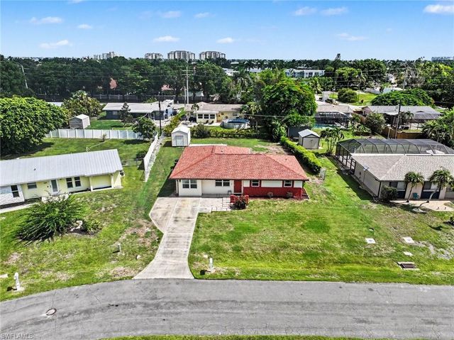5411 Loyola LN, Fort Myers, FL 33908