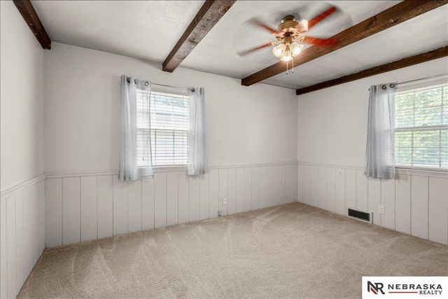 1734 S 41st Street, Lincoln, NE 68506