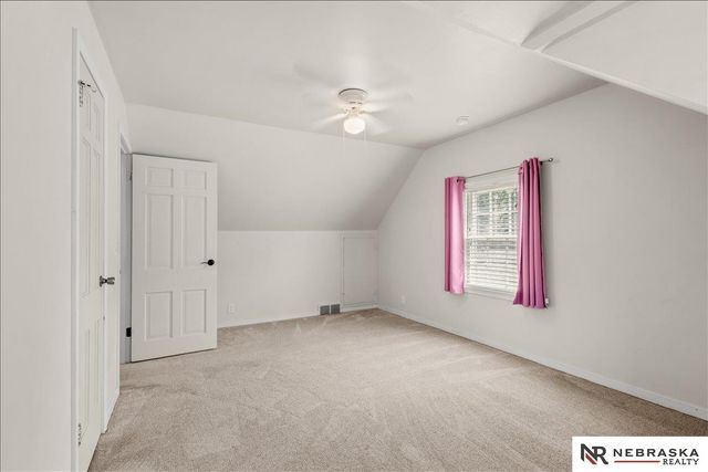 1734 S 41st Street, Lincoln, NE 68506