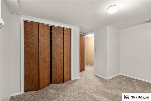 1734 S 41st Street, Lincoln, NE 68506