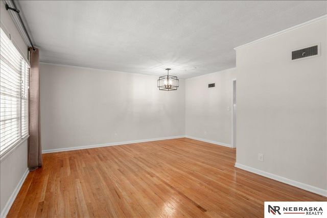 1734 S 41st Street, Lincoln, NE 68506