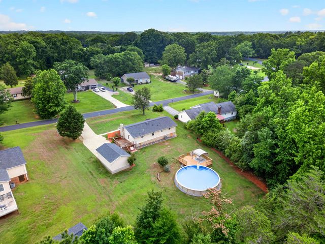 109 Woodruff Court, Moore, SC 29369