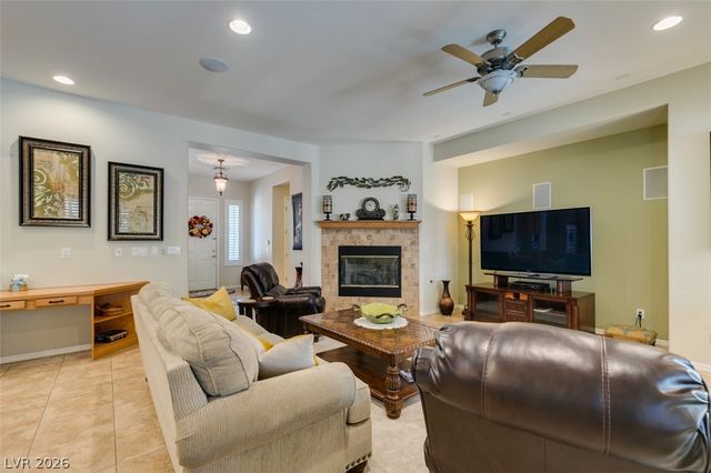 8125 Soledad Canyon Street, Las Vegas, NV 89131