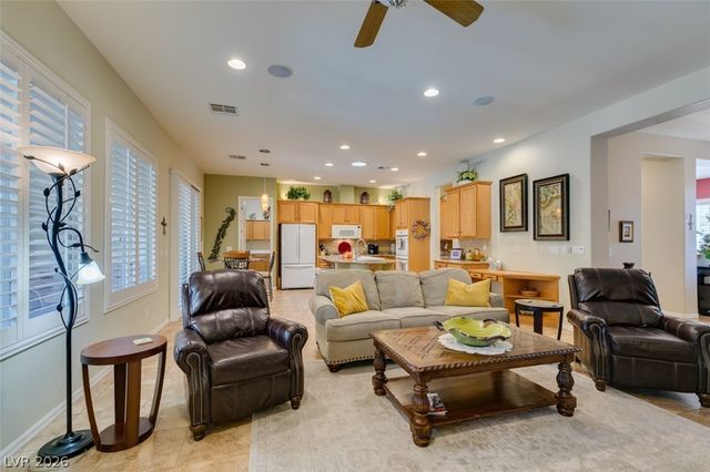 8125 Soledad Canyon Street, Las Vegas, NV 89131