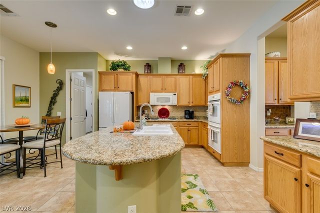 8125 Soledad Canyon Street, Las Vegas, NV 89131