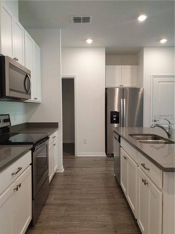 15050 BLUE QUAKER PLACE, Tampa, FL 33613