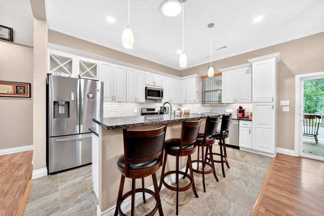 5230 Esquire Estates Road, Mabank, TX 75156