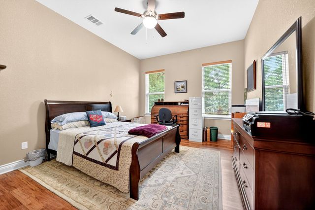 5230 Esquire Estates Road, Mabank, TX 75156