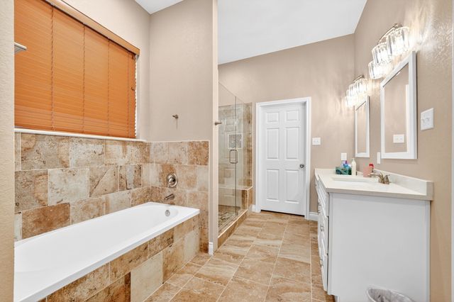 5230 Esquire Estates Road, Mabank, TX 75156