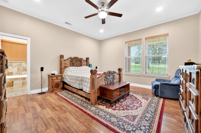 5230 Esquire Estates Road, Mabank, TX 75156