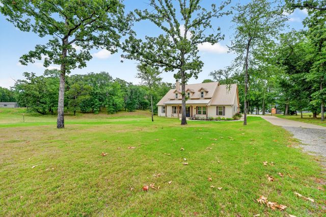 5230 Esquire Estates Road, Mabank, TX 75156