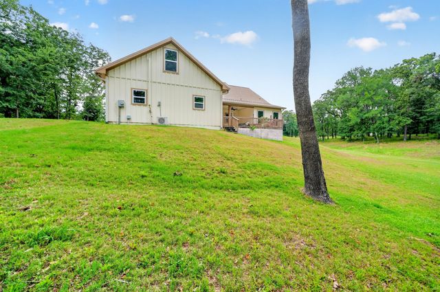 5230 Esquire Estates Road, Mabank, TX 75156