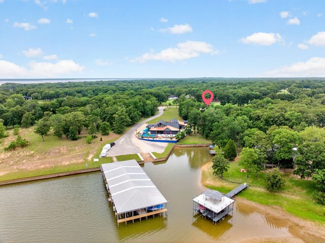 5230 Esquire Estates Road, Mabank, TX 75156