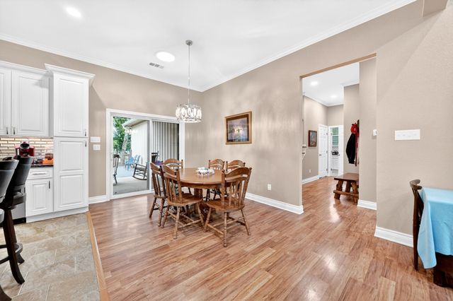 5230 Esquire Estates Road, Mabank, TX 75156