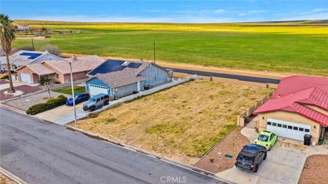 15036 Tournament, Helendale, CA 92342