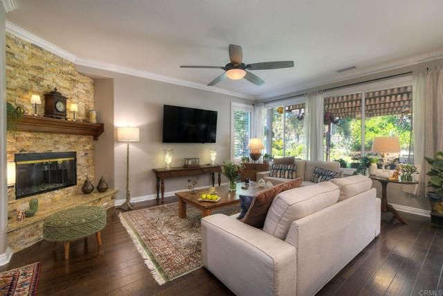 574 Golf Glen, San Marcos, CA 92069