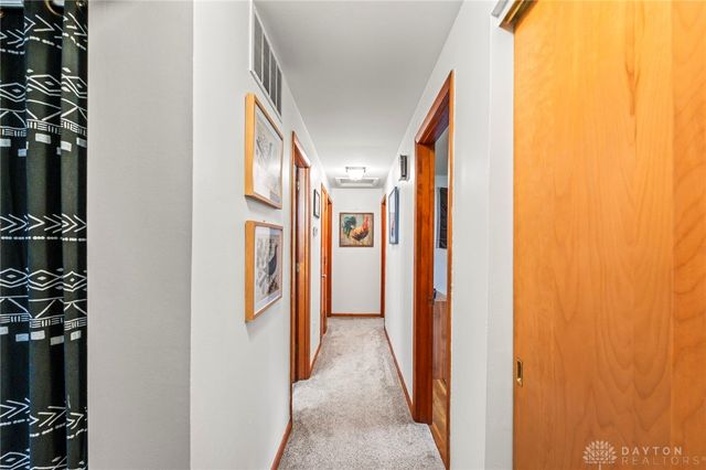 1310 Old Country Lane, Dayton, OH 45414