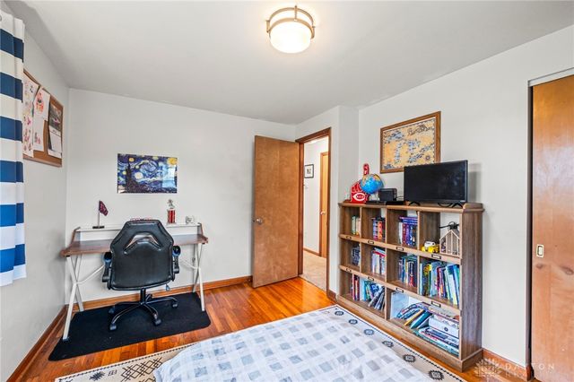 1310 Old Country Lane, Dayton, OH 45414