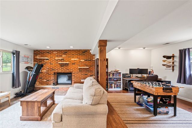 1310 Old Country Lane, Dayton, OH 45414
