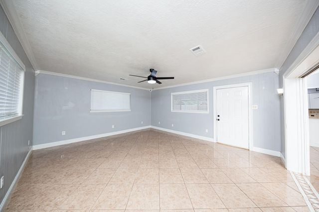 823 Parkhill Street, Channelview, TX 77530