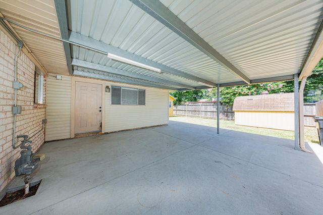823 Parkhill Street, Channelview, TX 77530