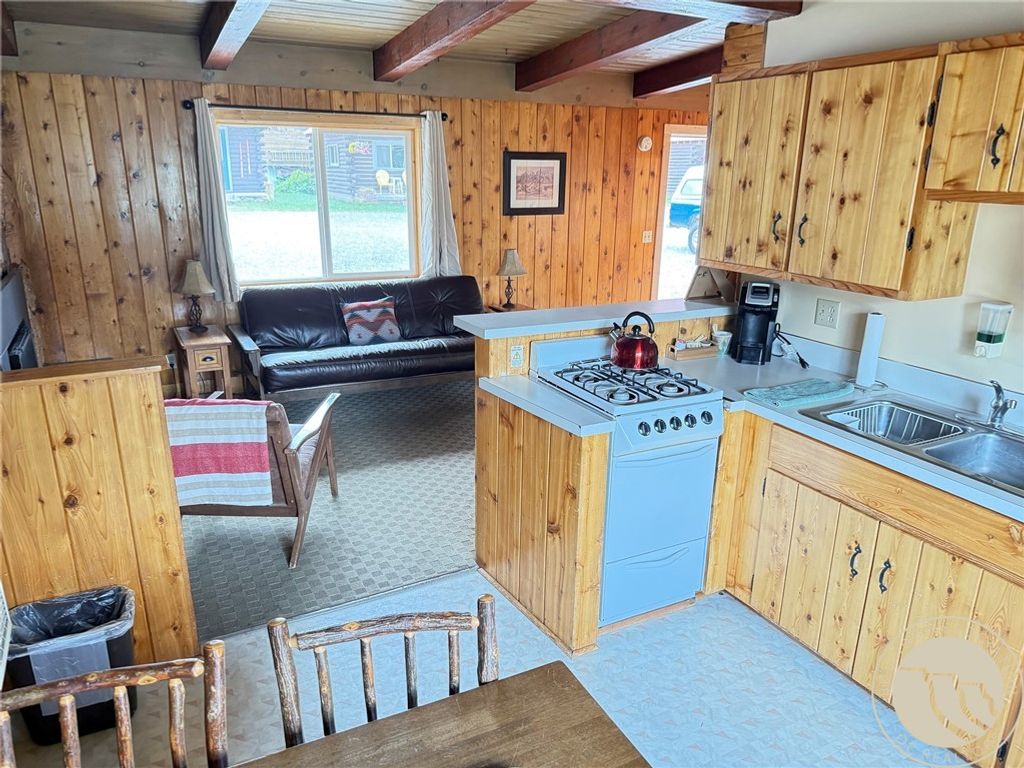 113 Main Street W, Cooke City, MT 59020 photo 17