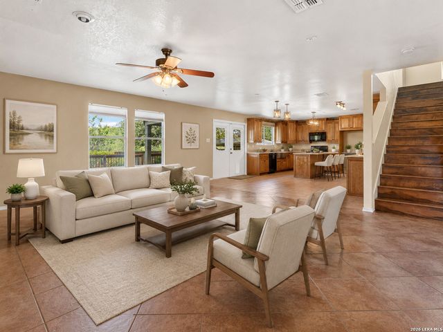 409 Hinge Loop, Cibolo, TX 78108