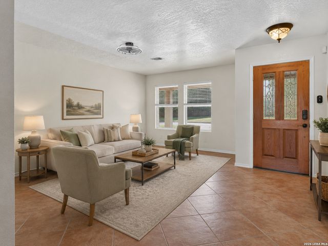 409 Hinge Loop, Cibolo, TX 78108