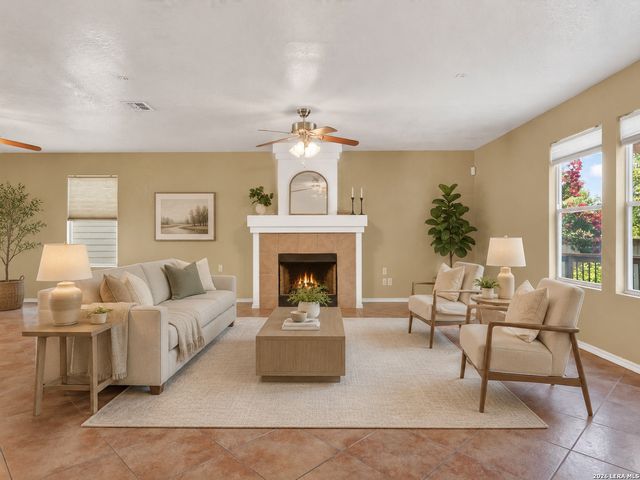 409 Hinge Loop, Cibolo, TX 78108