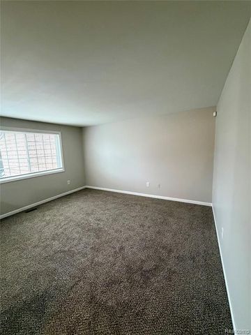 16006 Terrace Village Drive, Taylor, MI 48180