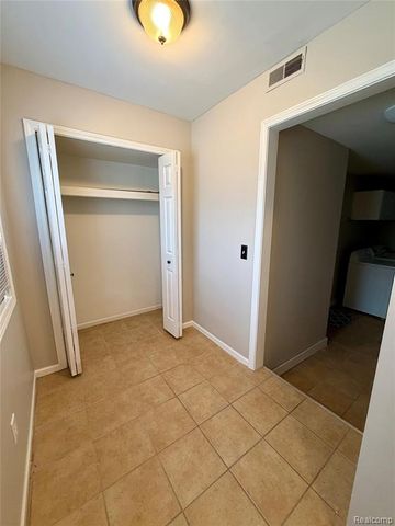 16006 Terrace Village Drive, Taylor, MI 48180