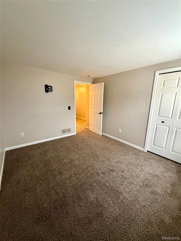 16006 Terrace Village Drive, Taylor, MI 48180