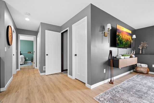 420 Eagle Street NW, Isanti, MN 55040