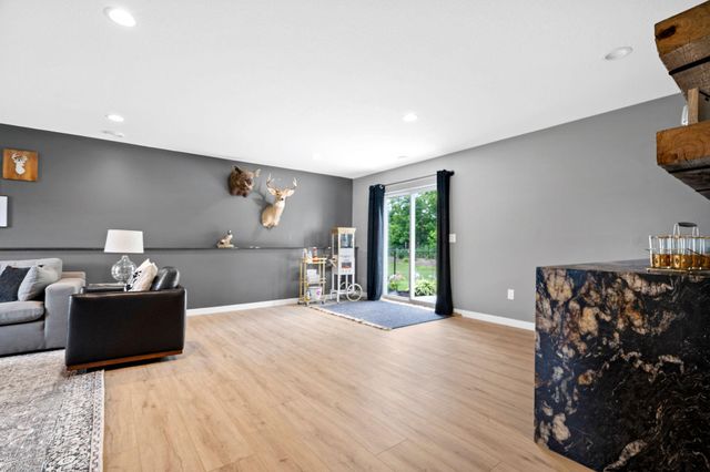 420 Eagle Street NW, Isanti, MN 55040