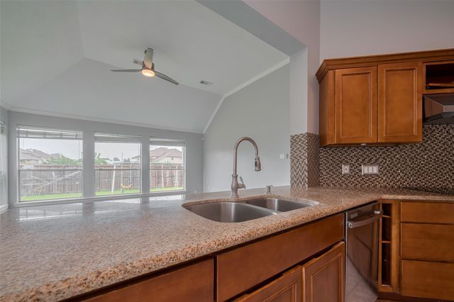 311 N Esplanade Lane, Stafford, TX 77477