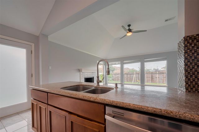 311 N Esplanade Lane, Stafford, TX 77477