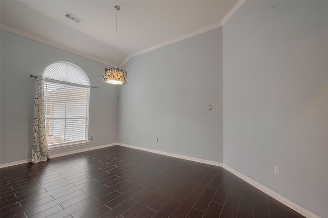 311 N Esplanade Lane, Stafford, TX 77477